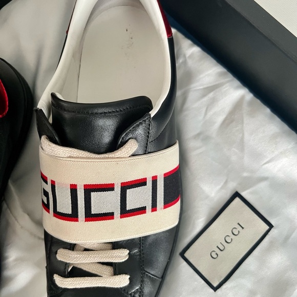 Worn only once beautiful BLACK GUCCI sneakers - Picture 6 of 11